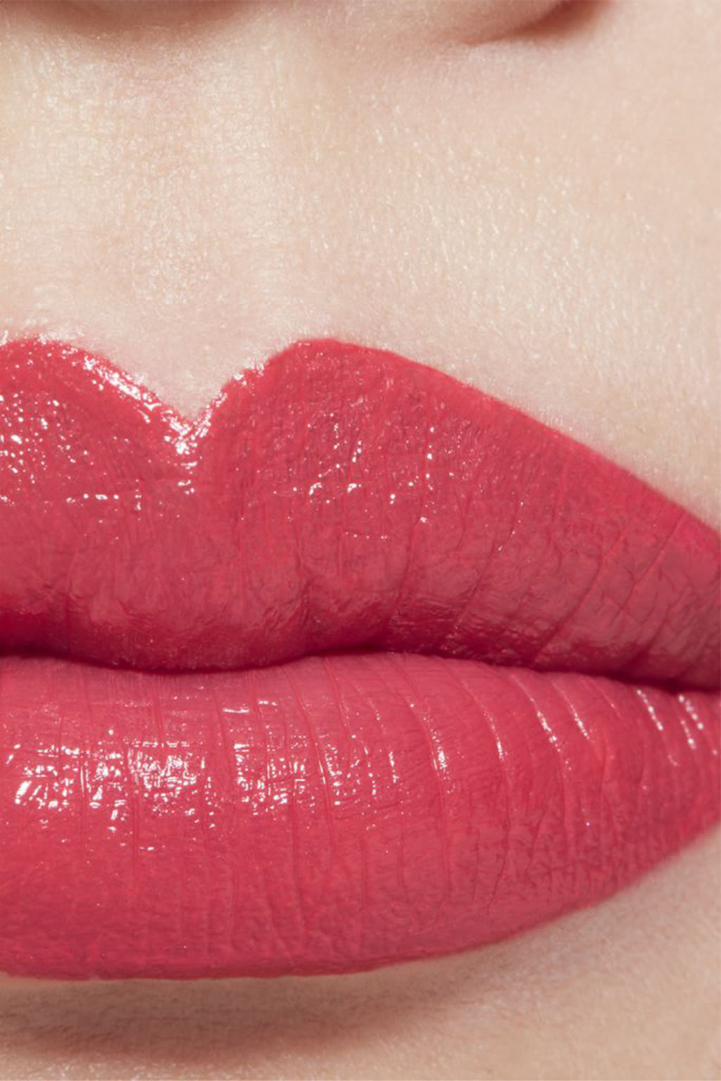 مرطِّب و ملون للشفاه ROUGE ALLURE