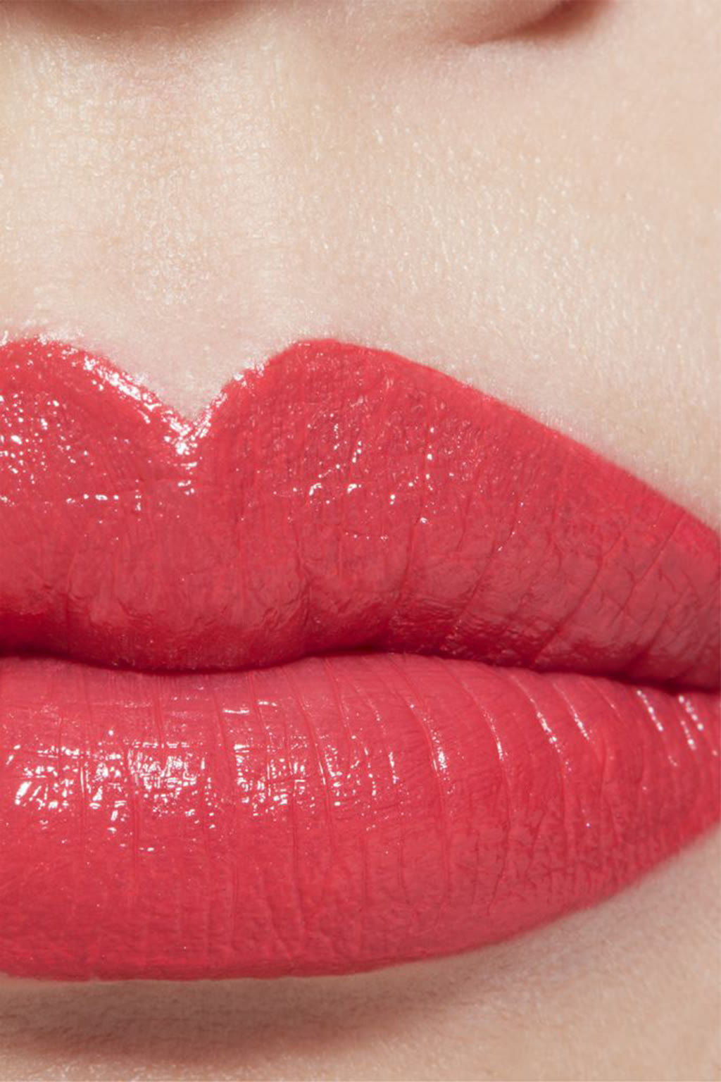 مرطِّب و ملون للشفاه ROUGE ALLURE