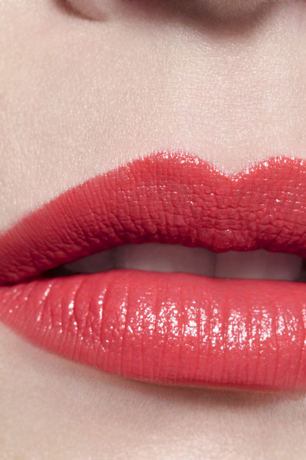 مرطِّب و ملون للشفاه ROUGE ALLURE
