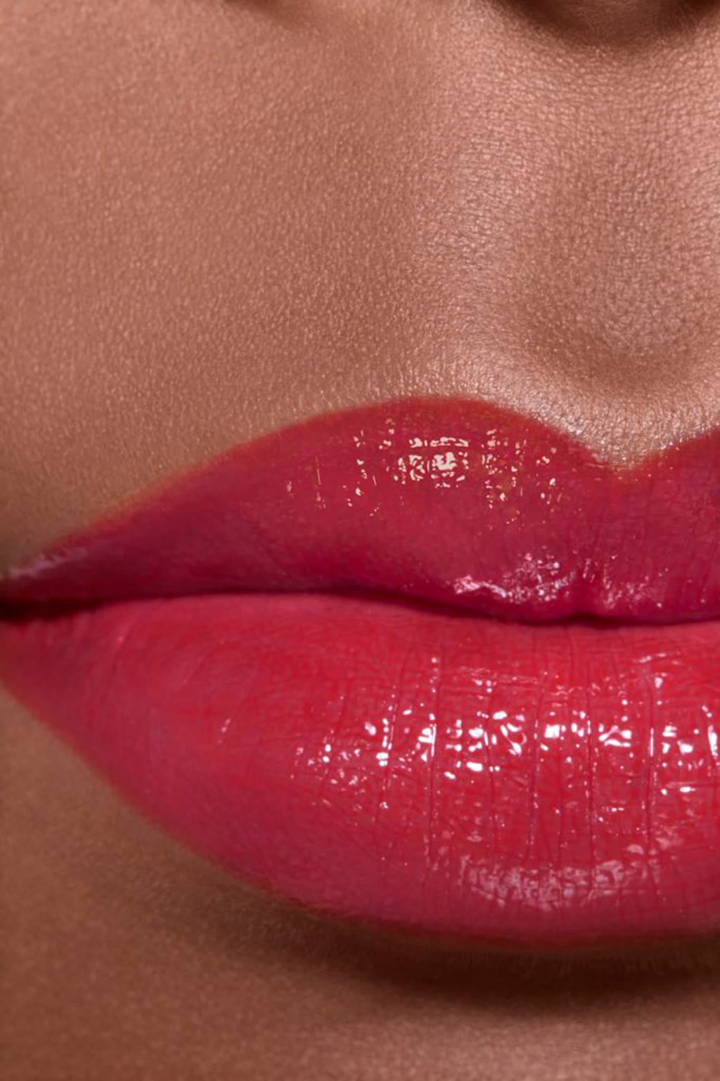 ROUGE COCO FLASH Colour, Shine, Intensity In A Flash