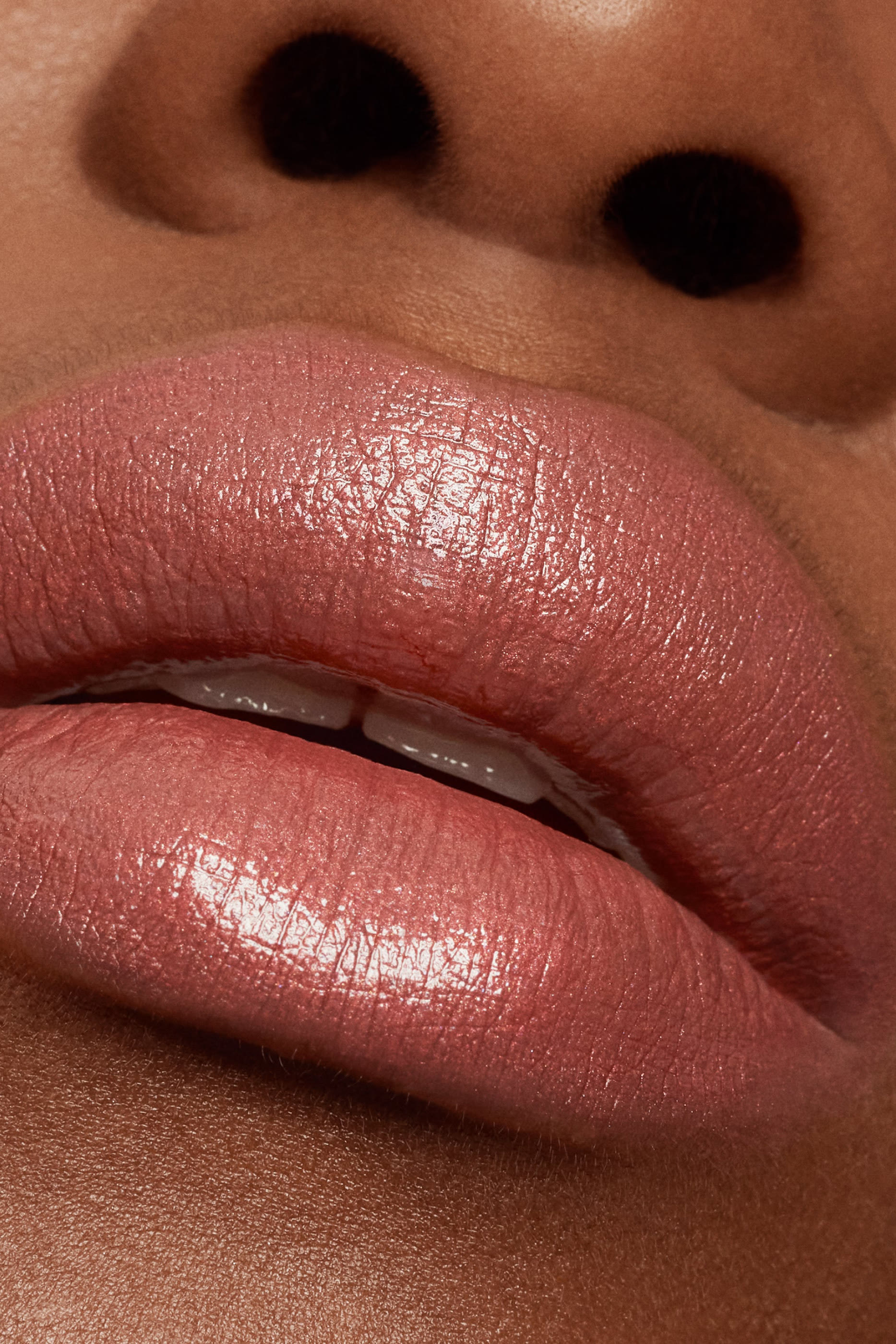 Shimmering Lipstick