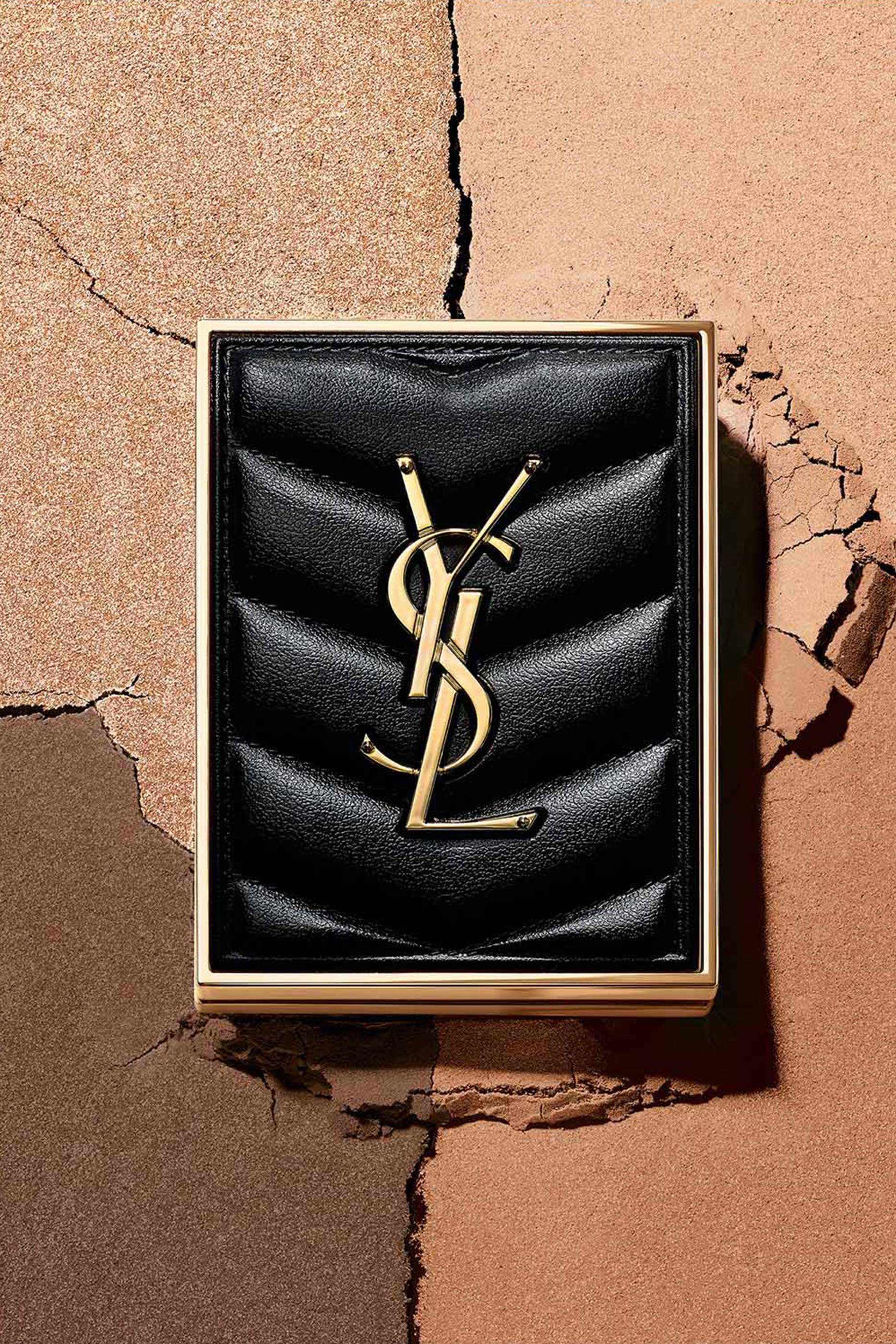 Couture Baby Clutch Eyeshadow Palette