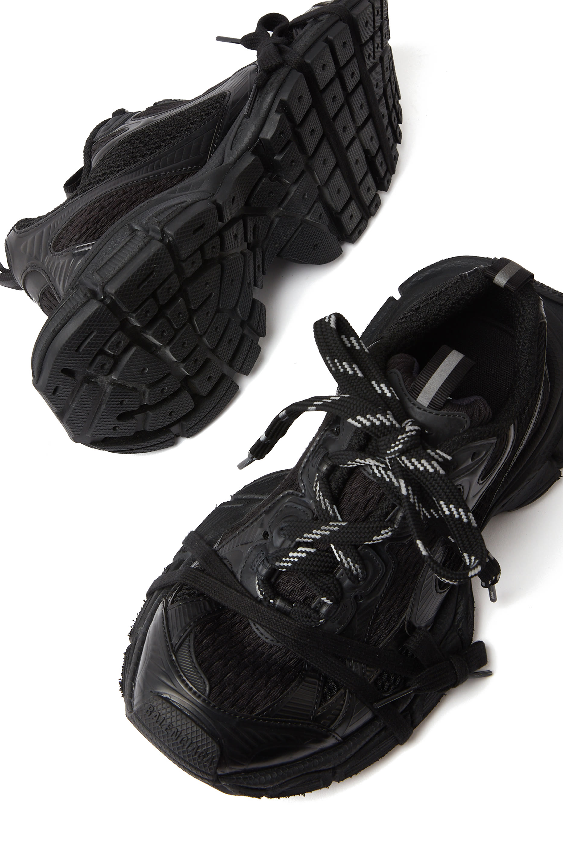 3XL Sneakers