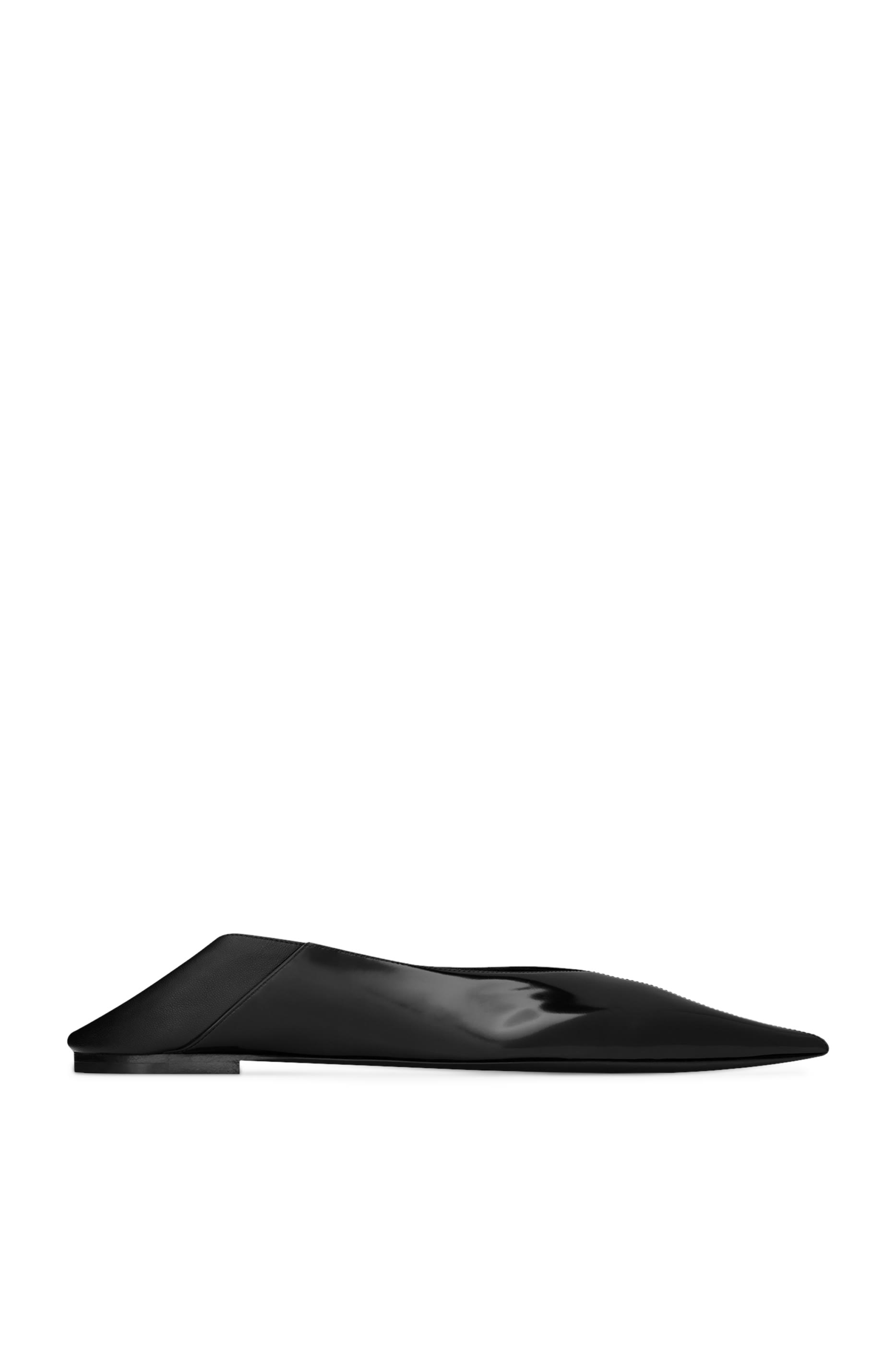 Nour Flat Leather Slippers