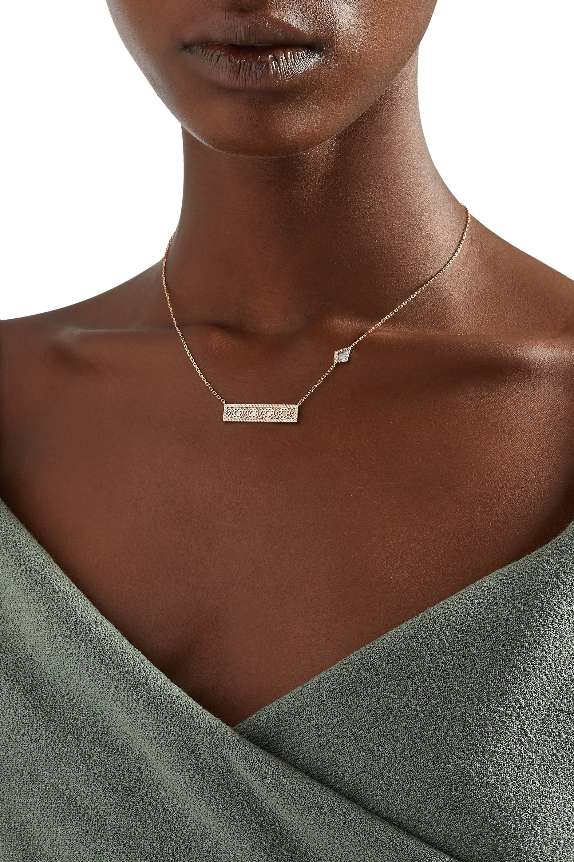 Oud Turath Necklace, 18k Pink Gold & Mother-of-Pearl, Diamonds