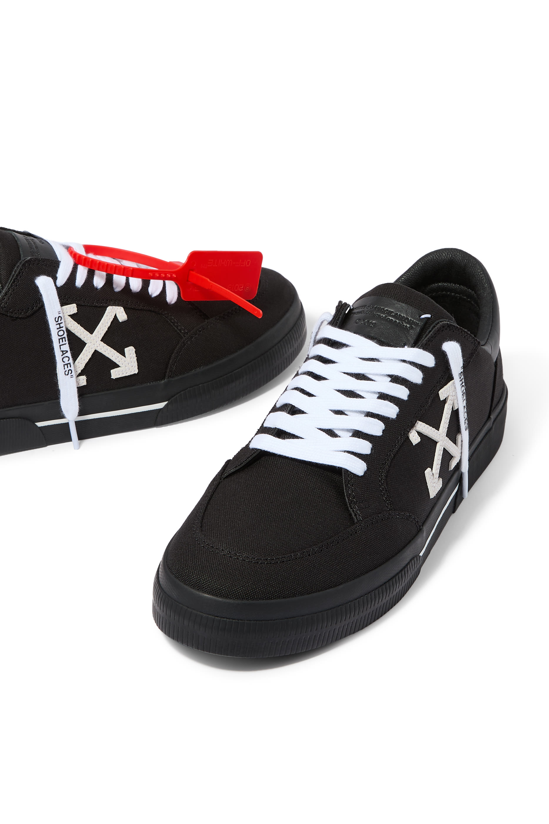 New Low Vulcanized Canvas Sneakers