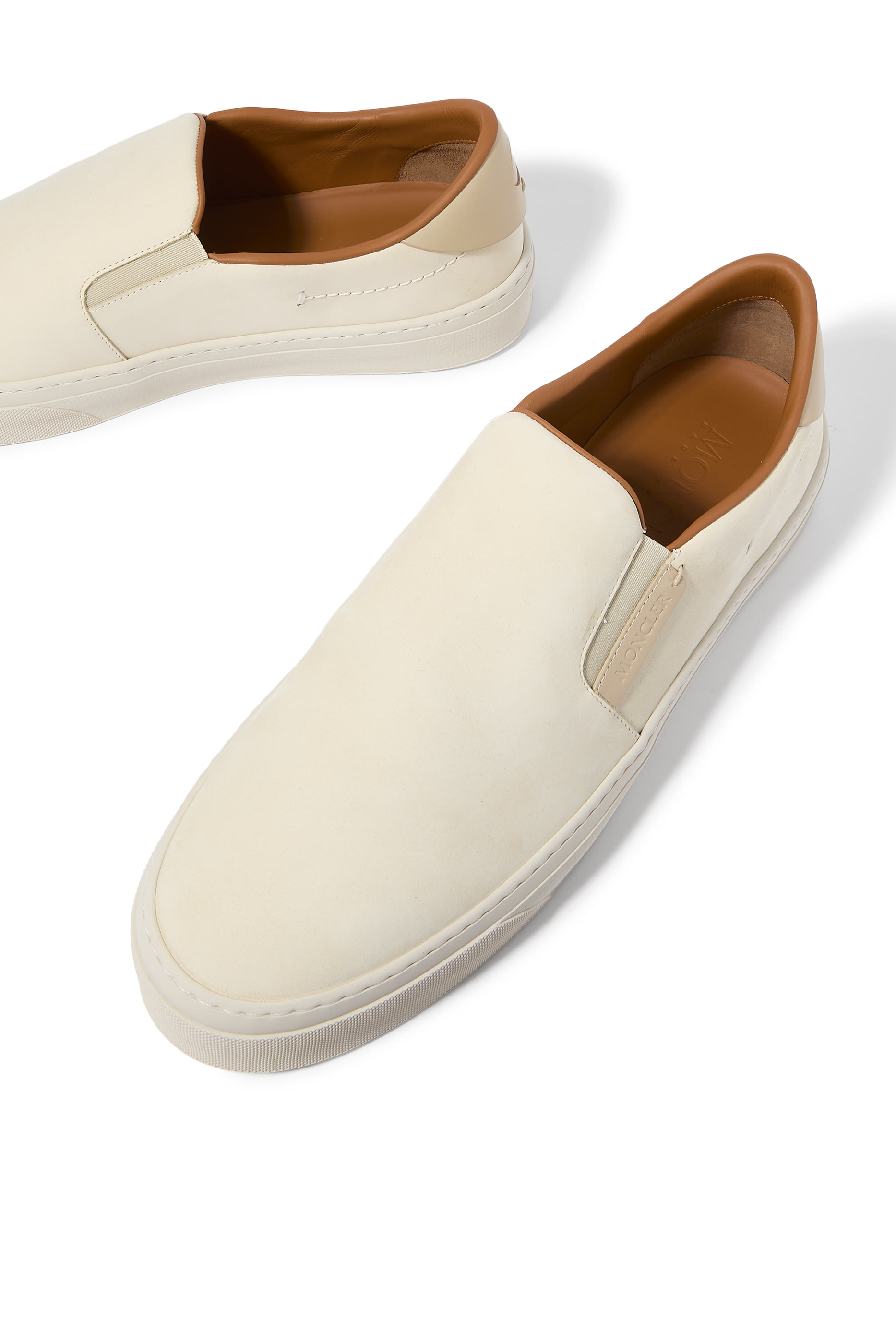 سنيكرز مونكلوب جلد