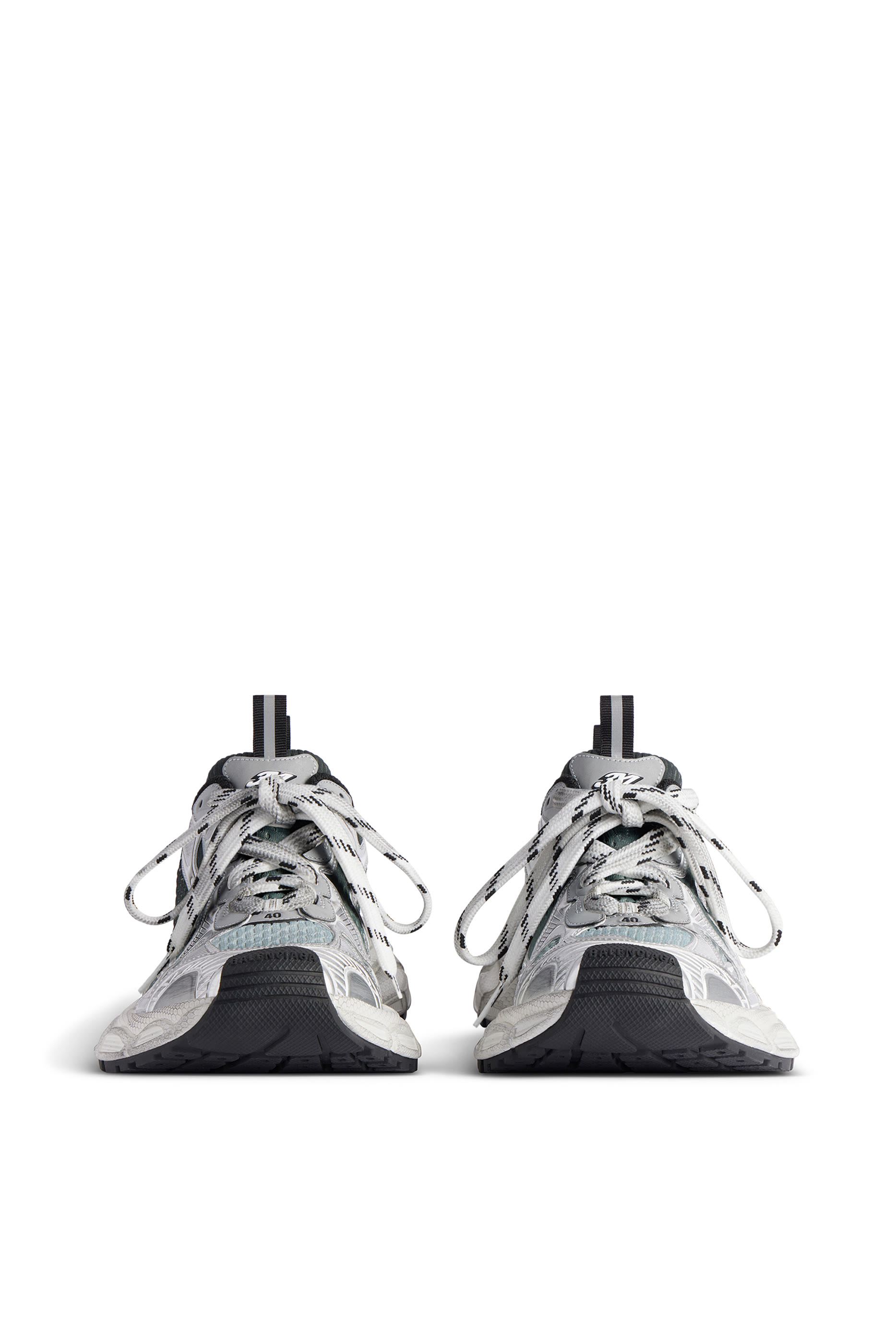3xl Gradient Sneakers