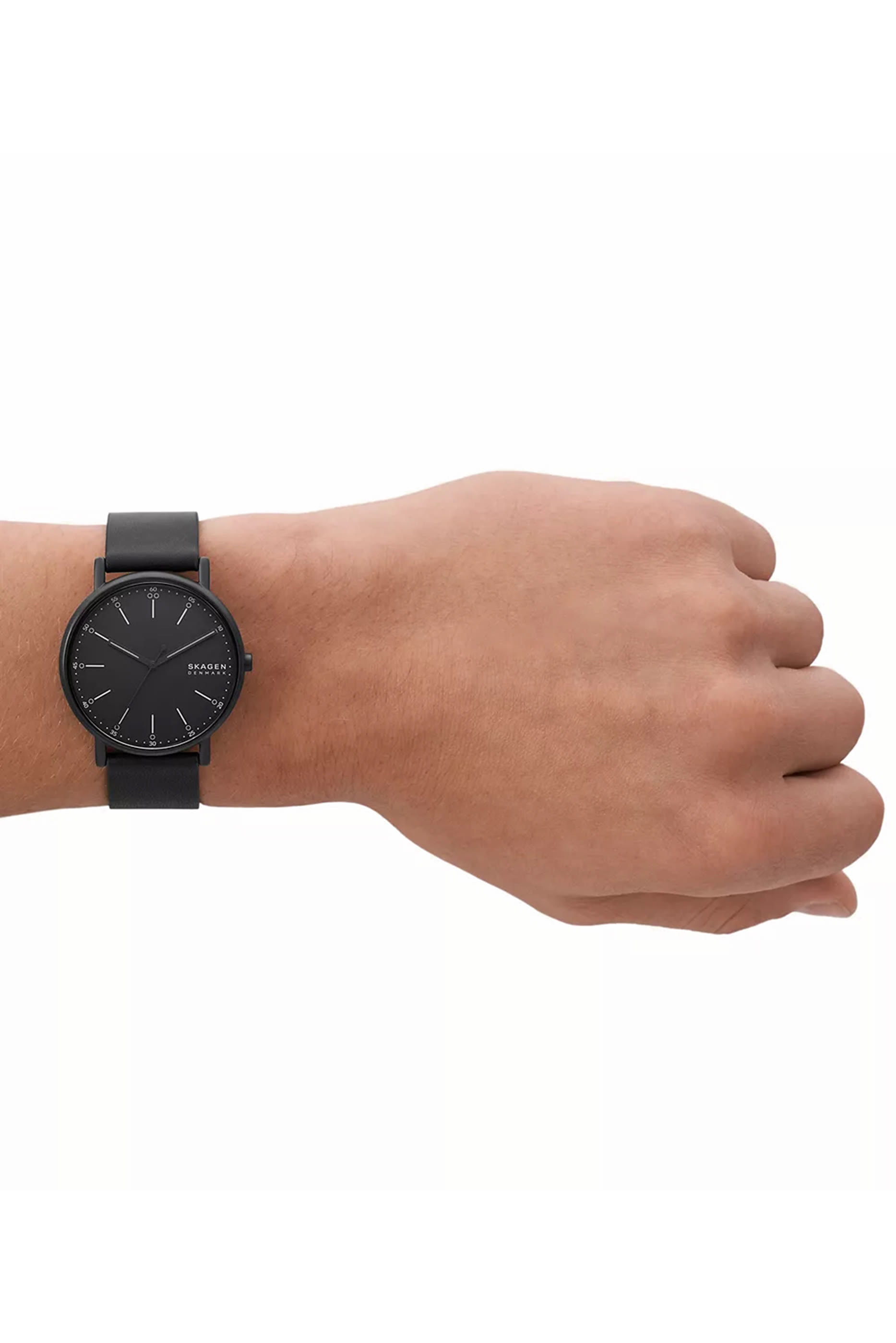  Signature Three-Hand Leather Watch