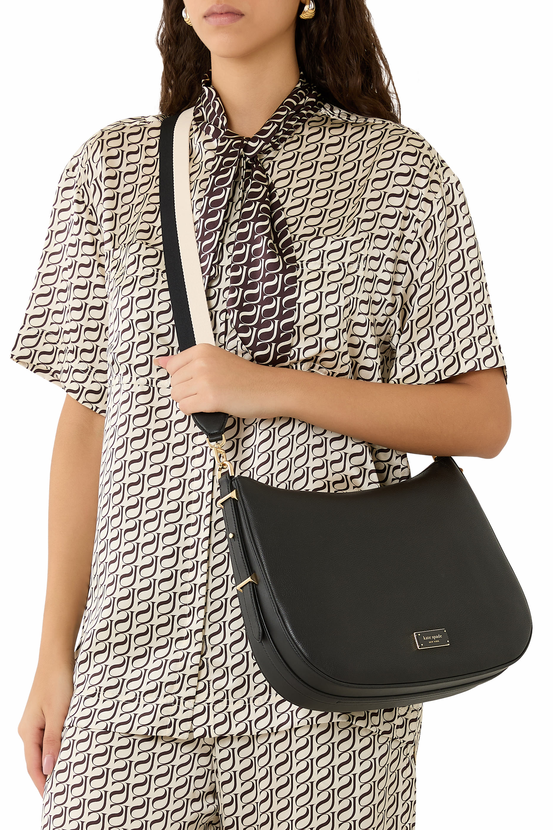  Liv Large Hobo Bag 