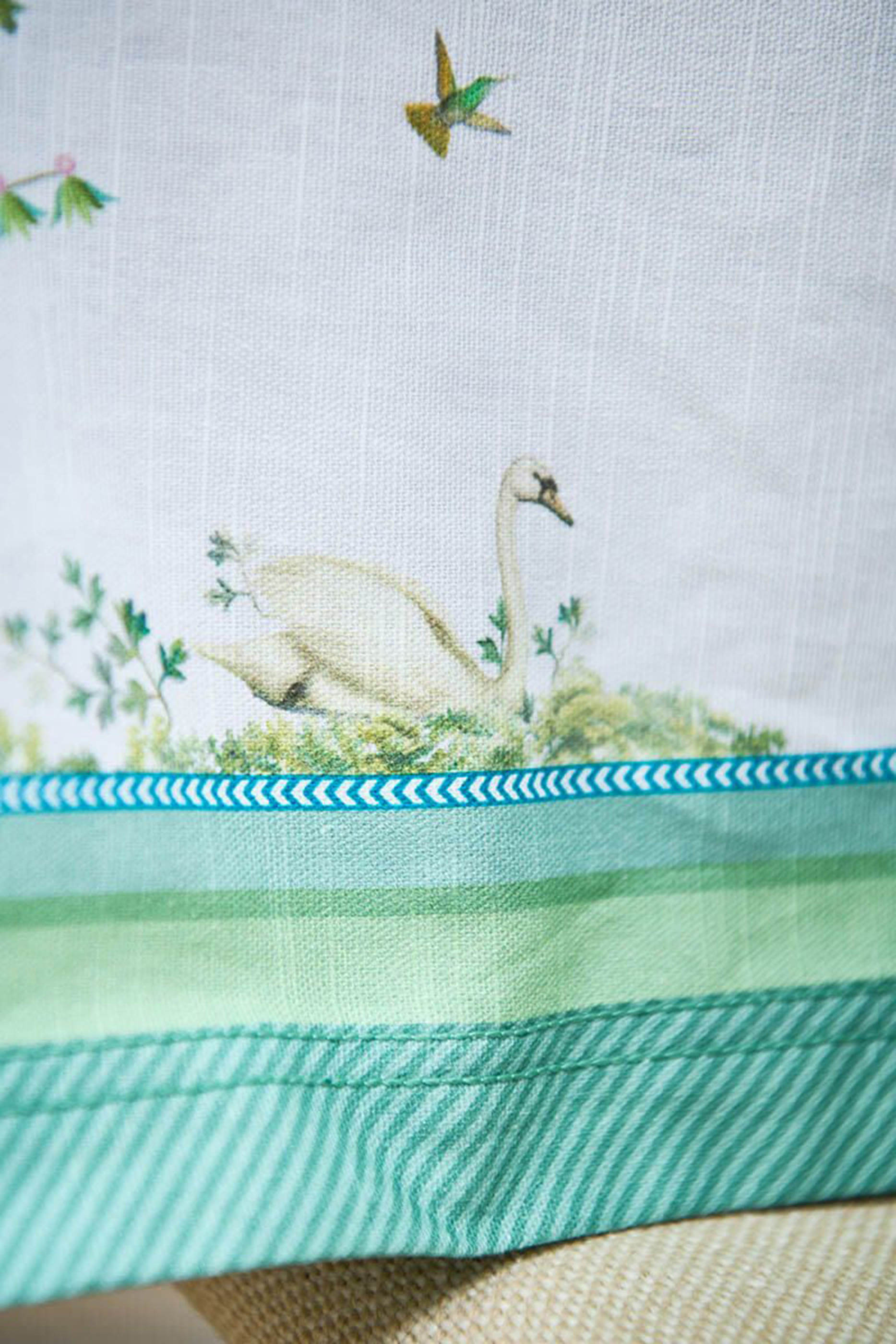 Jolie Table Cloth