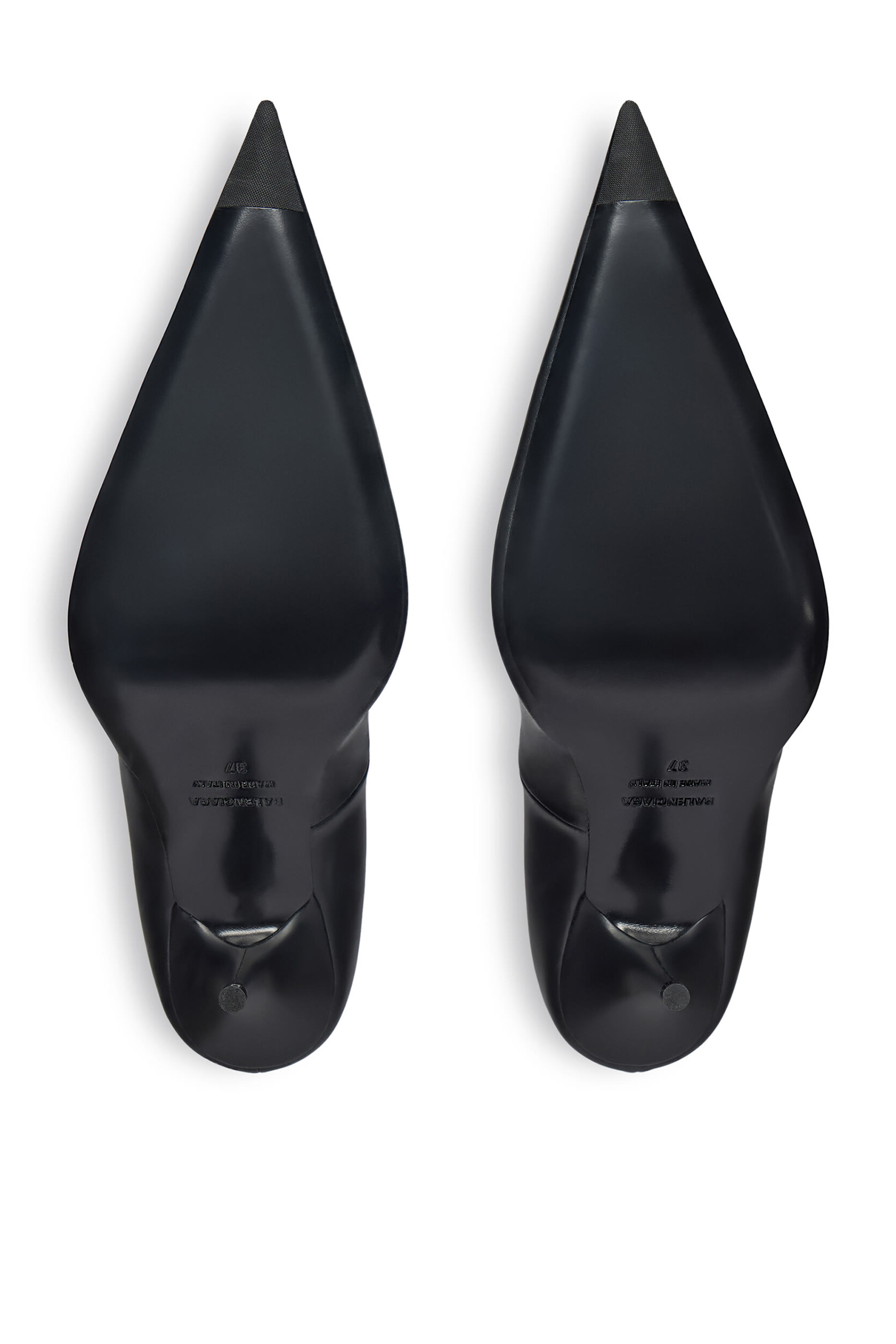  Avenue 90 Pumps