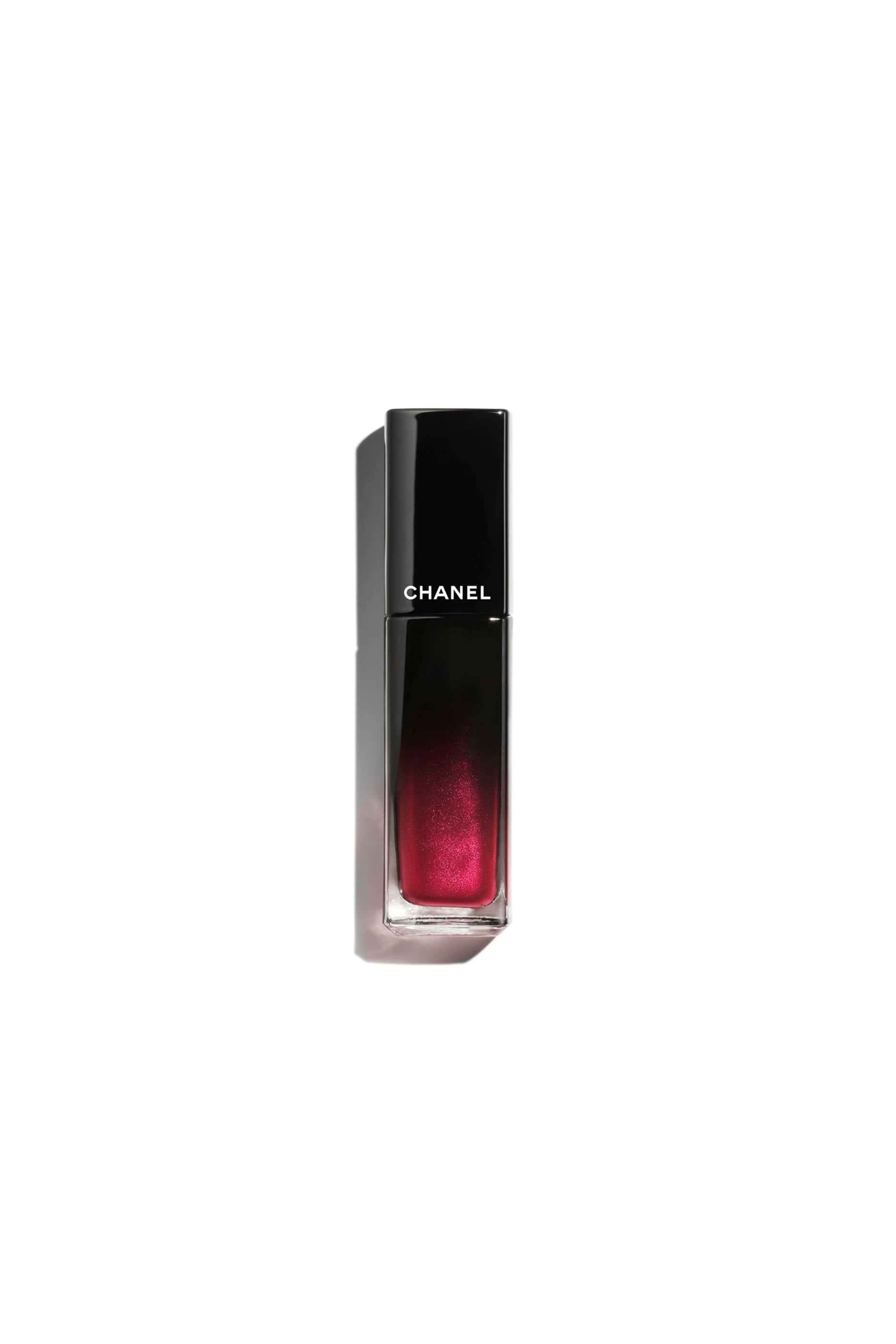 أحمر شفاه Rouge Allure Laque سائل لامع فائق الثبات