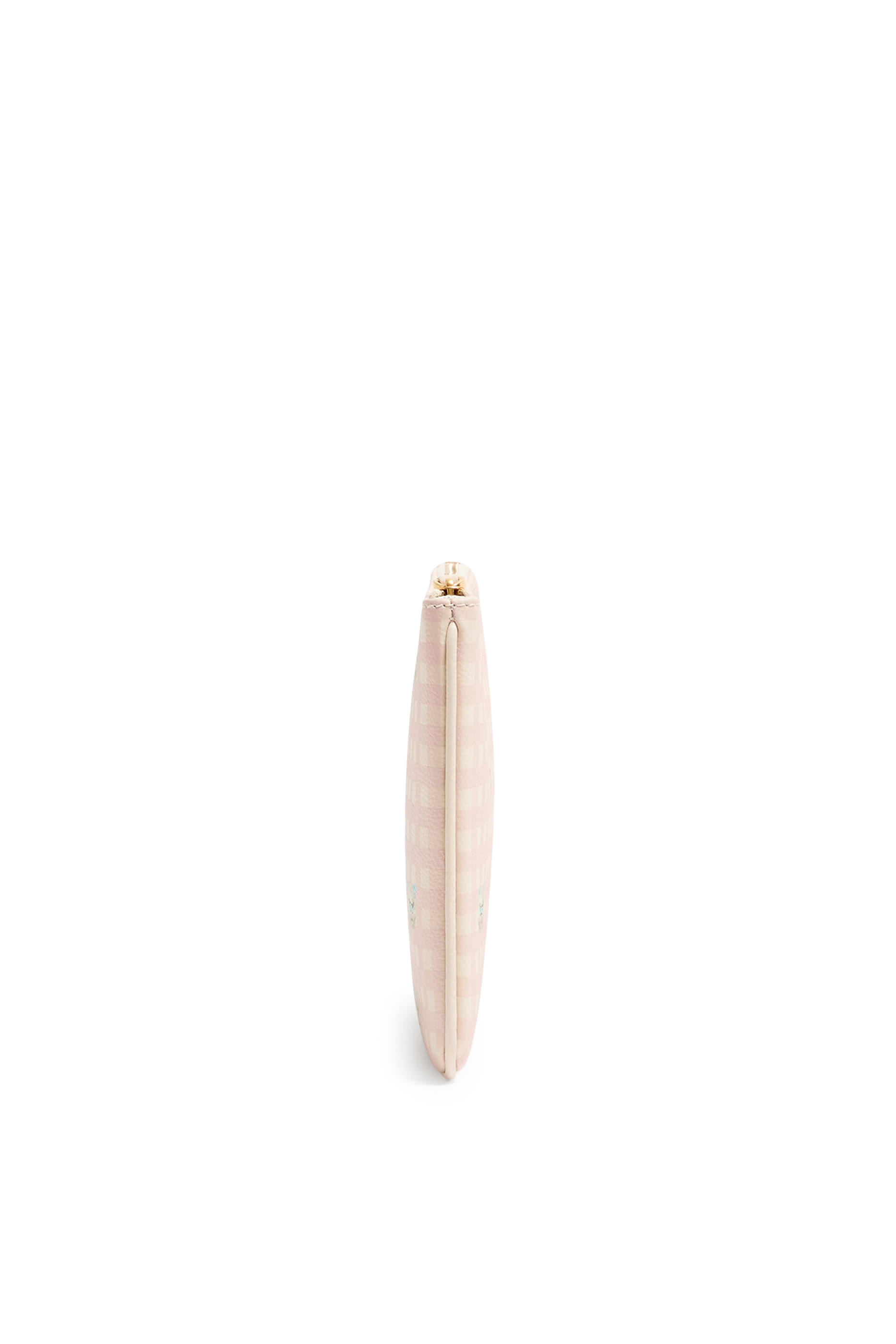  VLogo Signature Clutch Bag