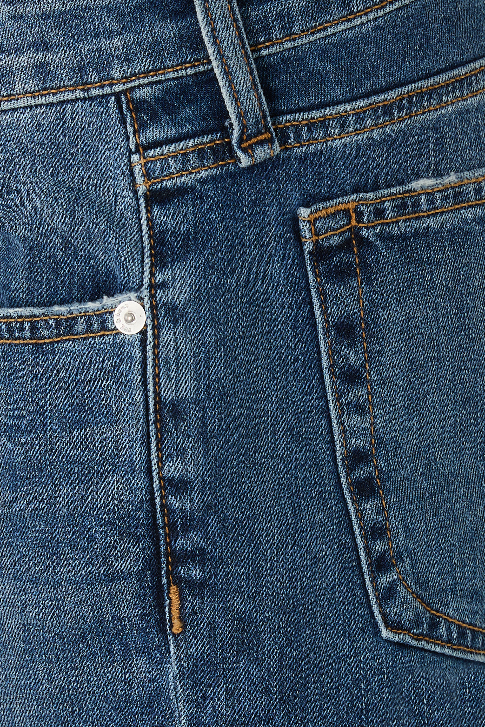  Dre Boyfriend Jeans