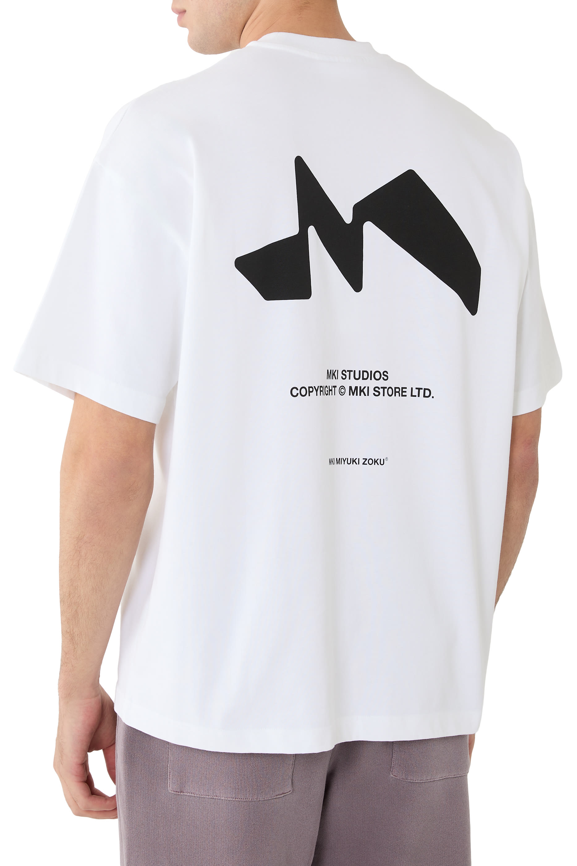  Silhouette T-Shirt