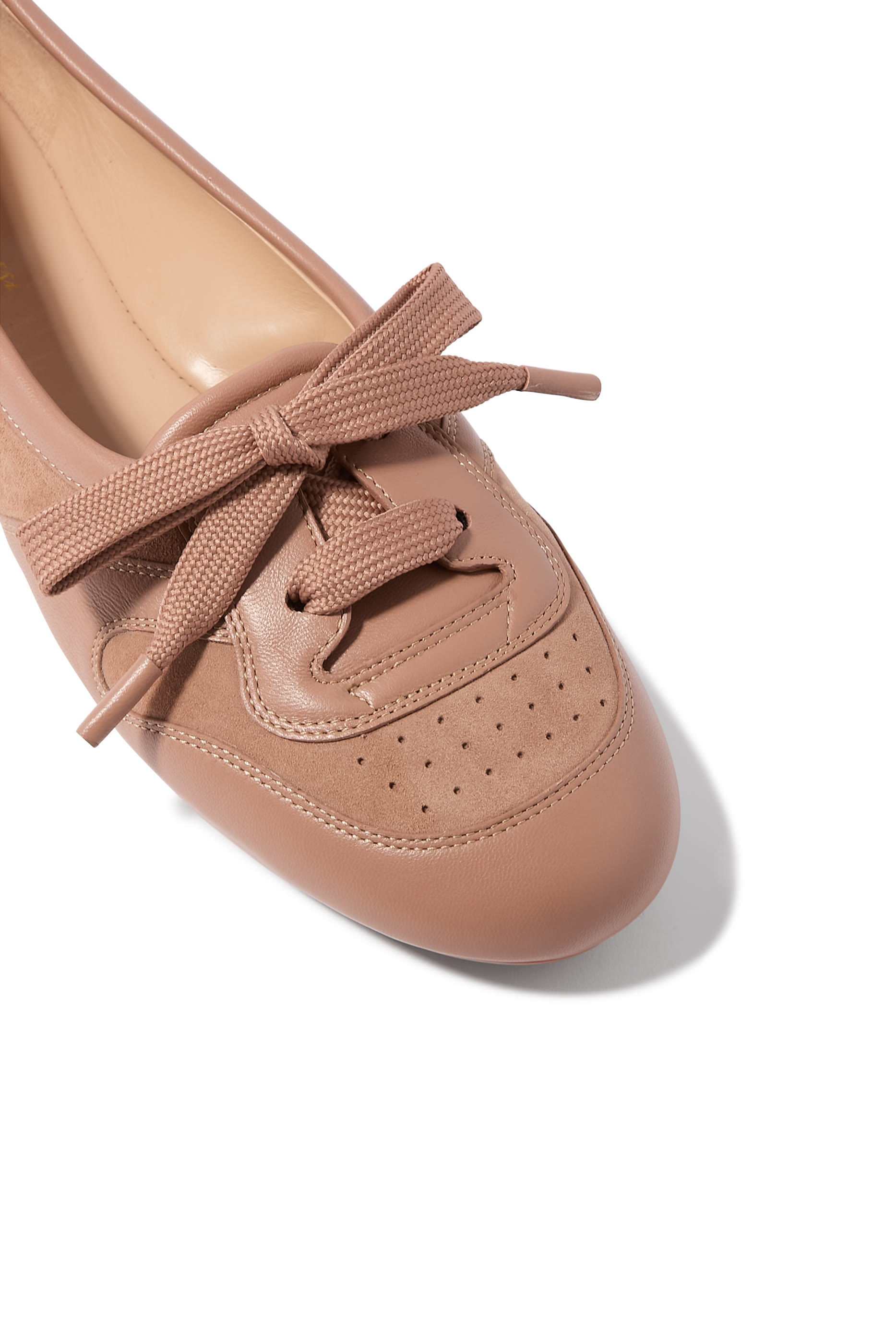 Vault Ballerinas