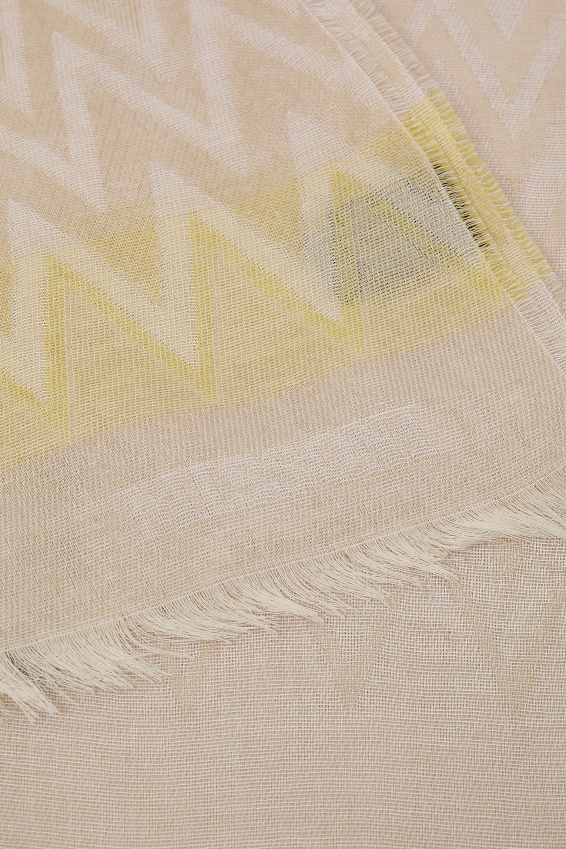 Zig Zag Print Stole
