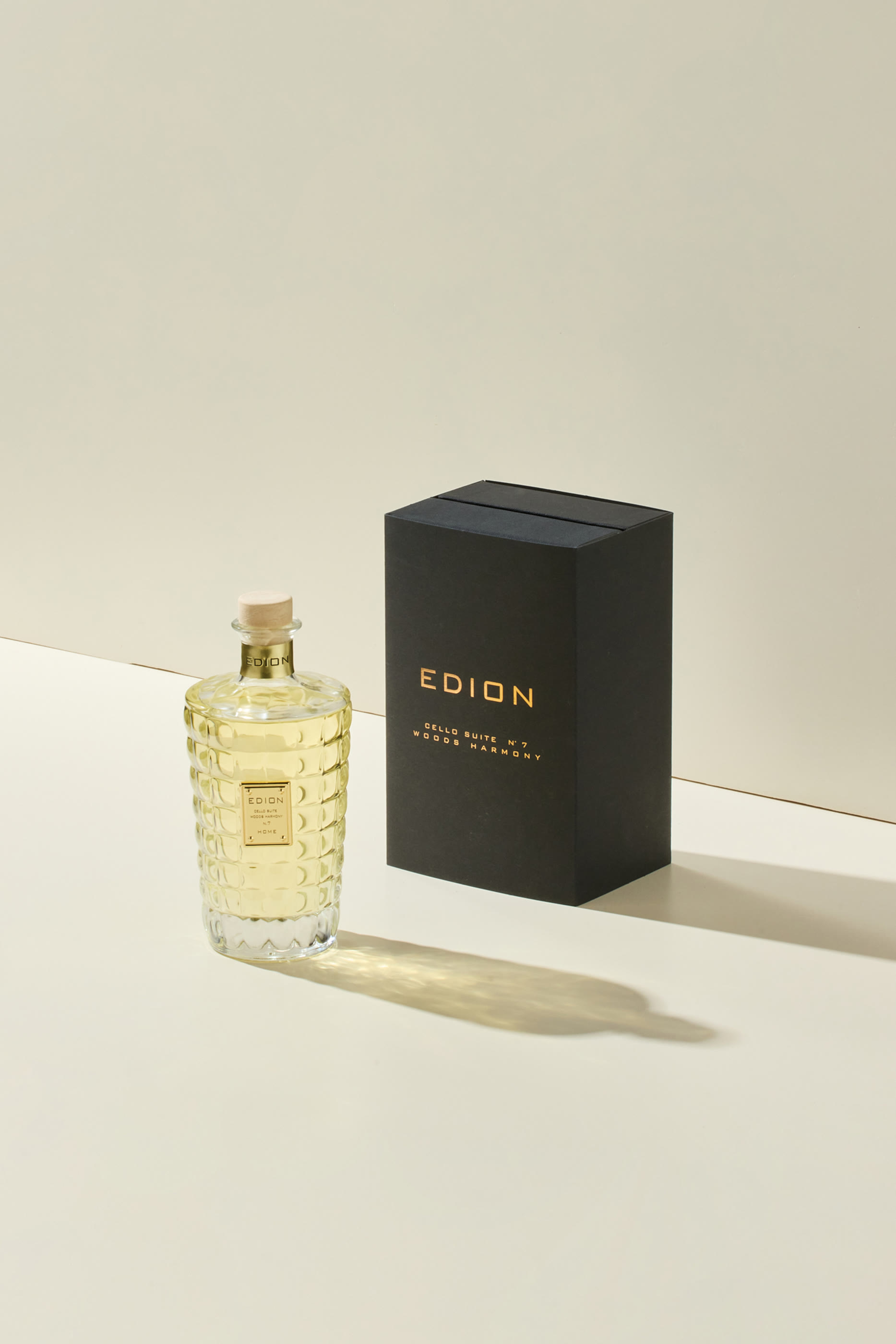 Cello Suite n.7 Woods Harmony Diffuser 