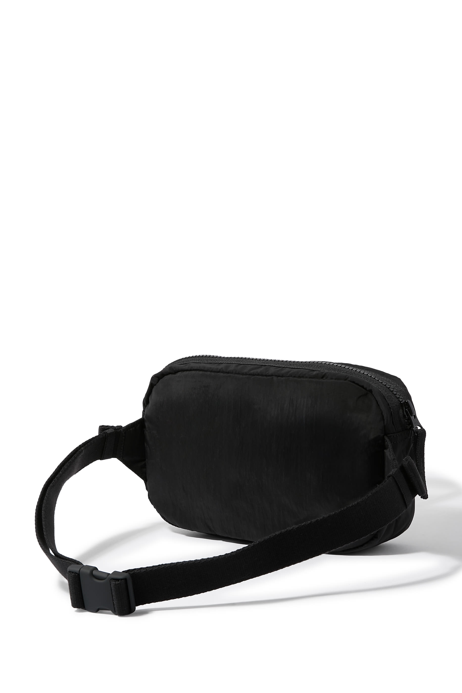 Logo Pouch