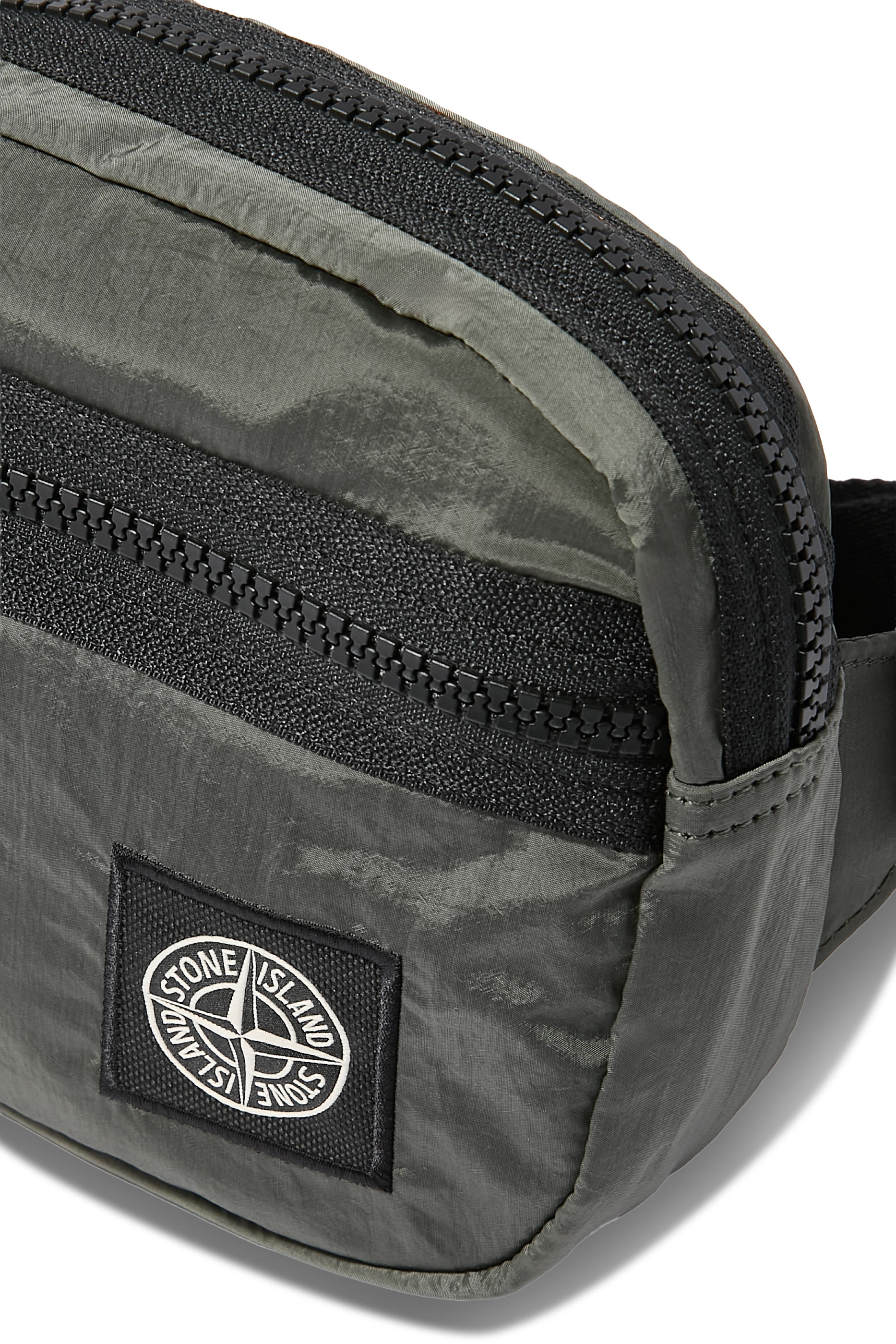 Logo Pouch