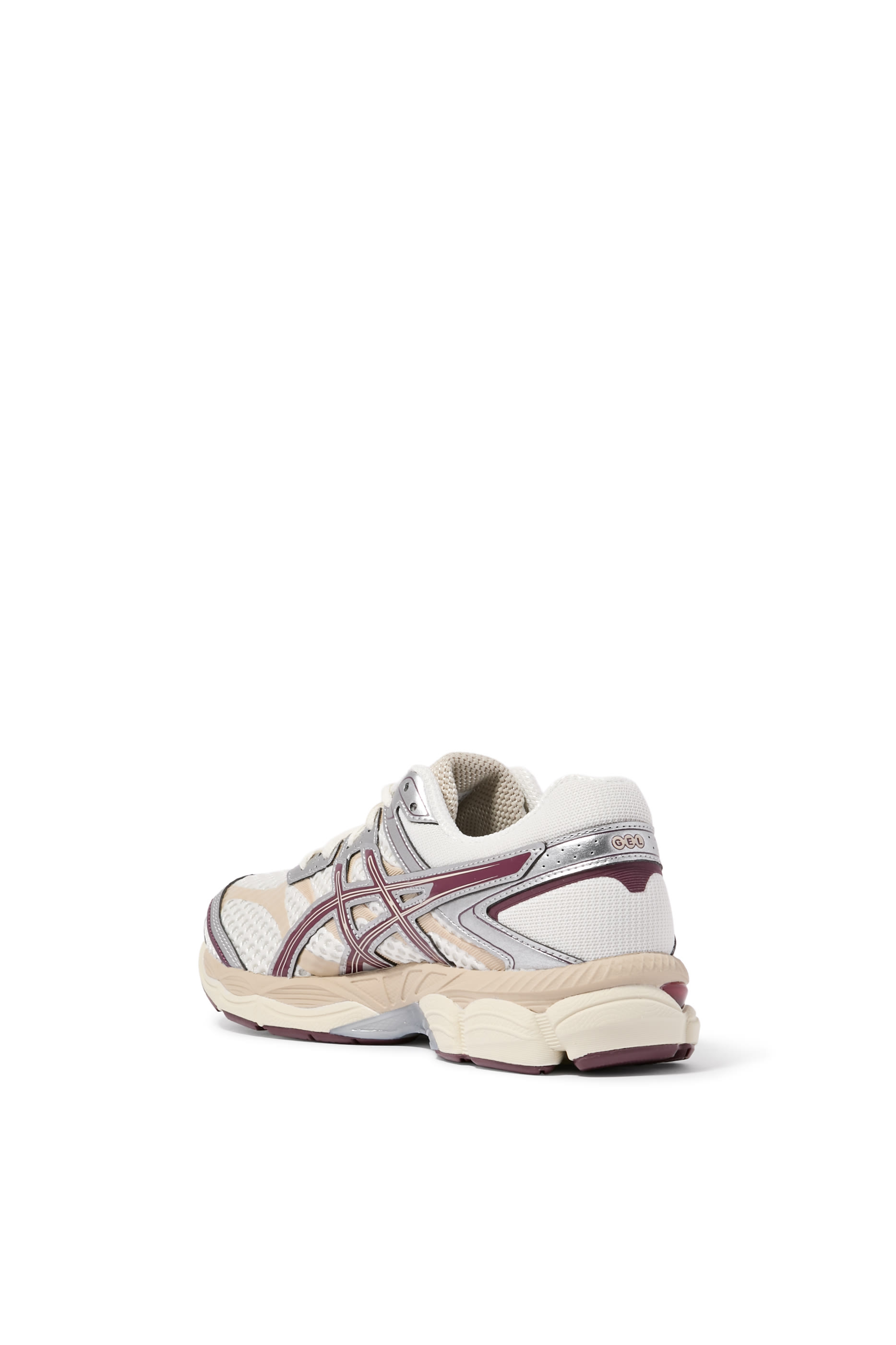 Gel Cumulus 16 Low Top Sneakers