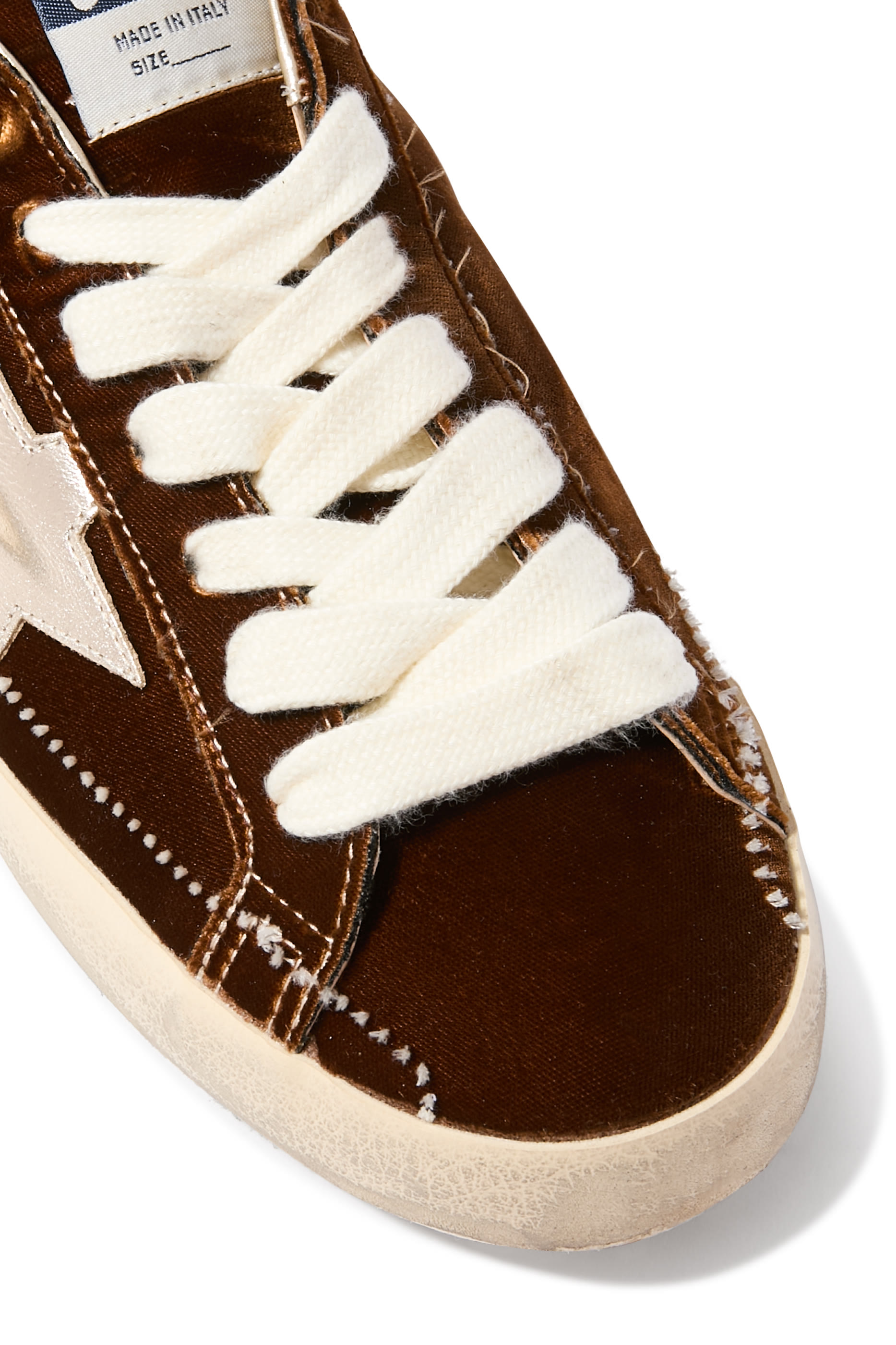  Super-Star Sneakers 