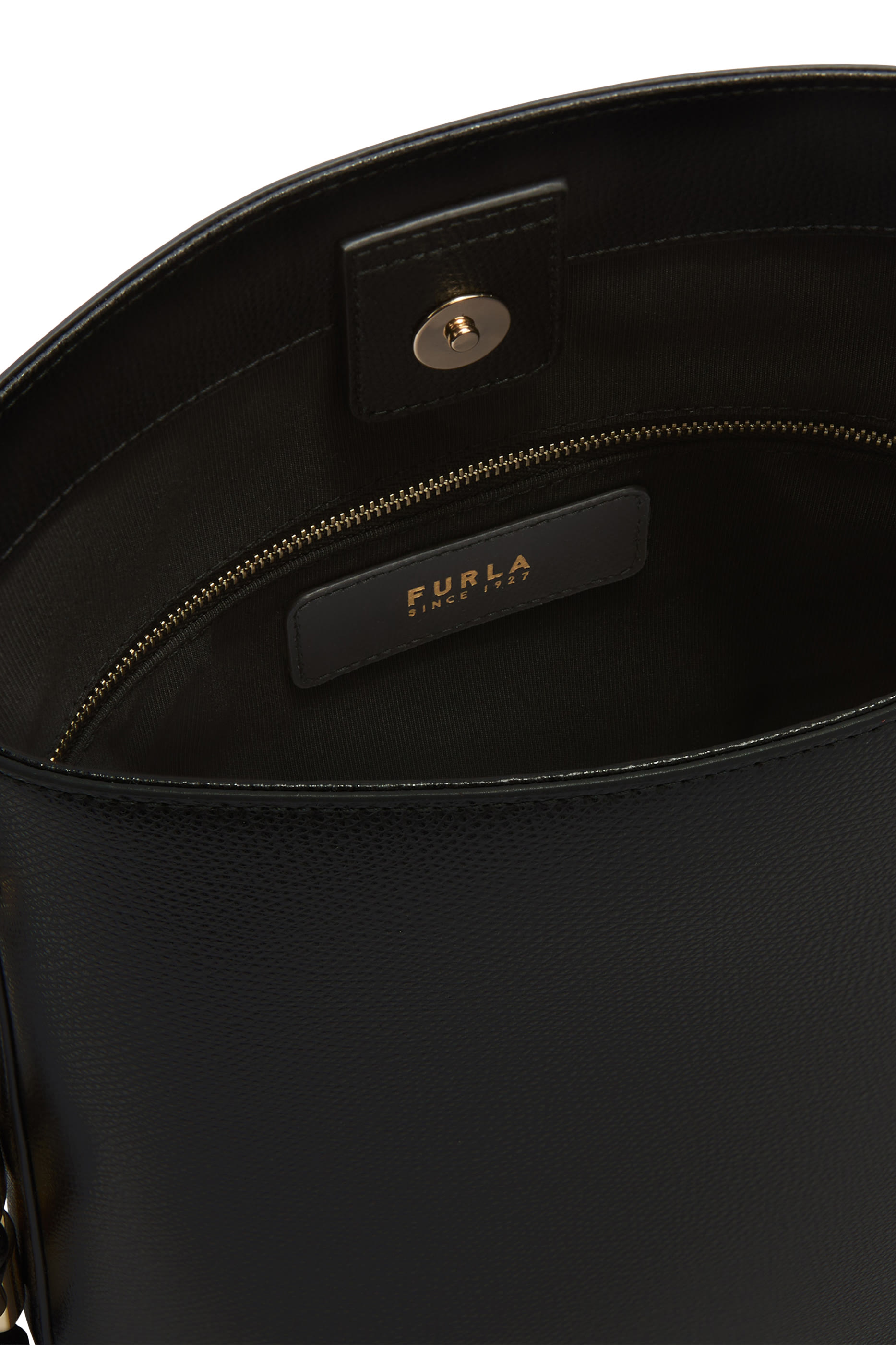  Roxie Small Bucket Bag 