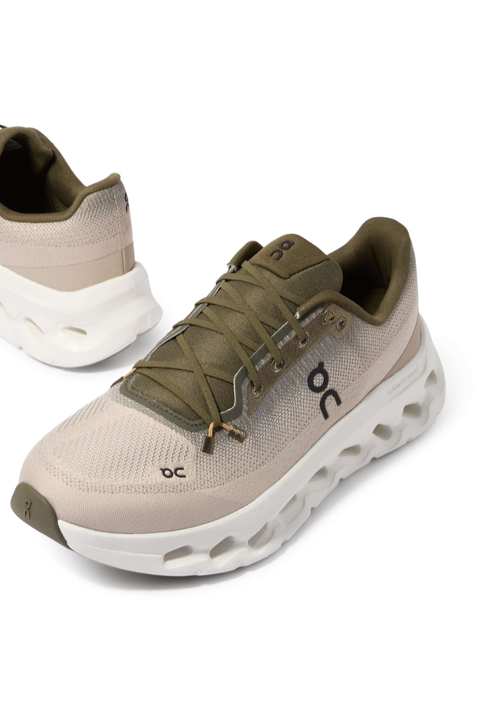  Cloudtilt Sneakers 