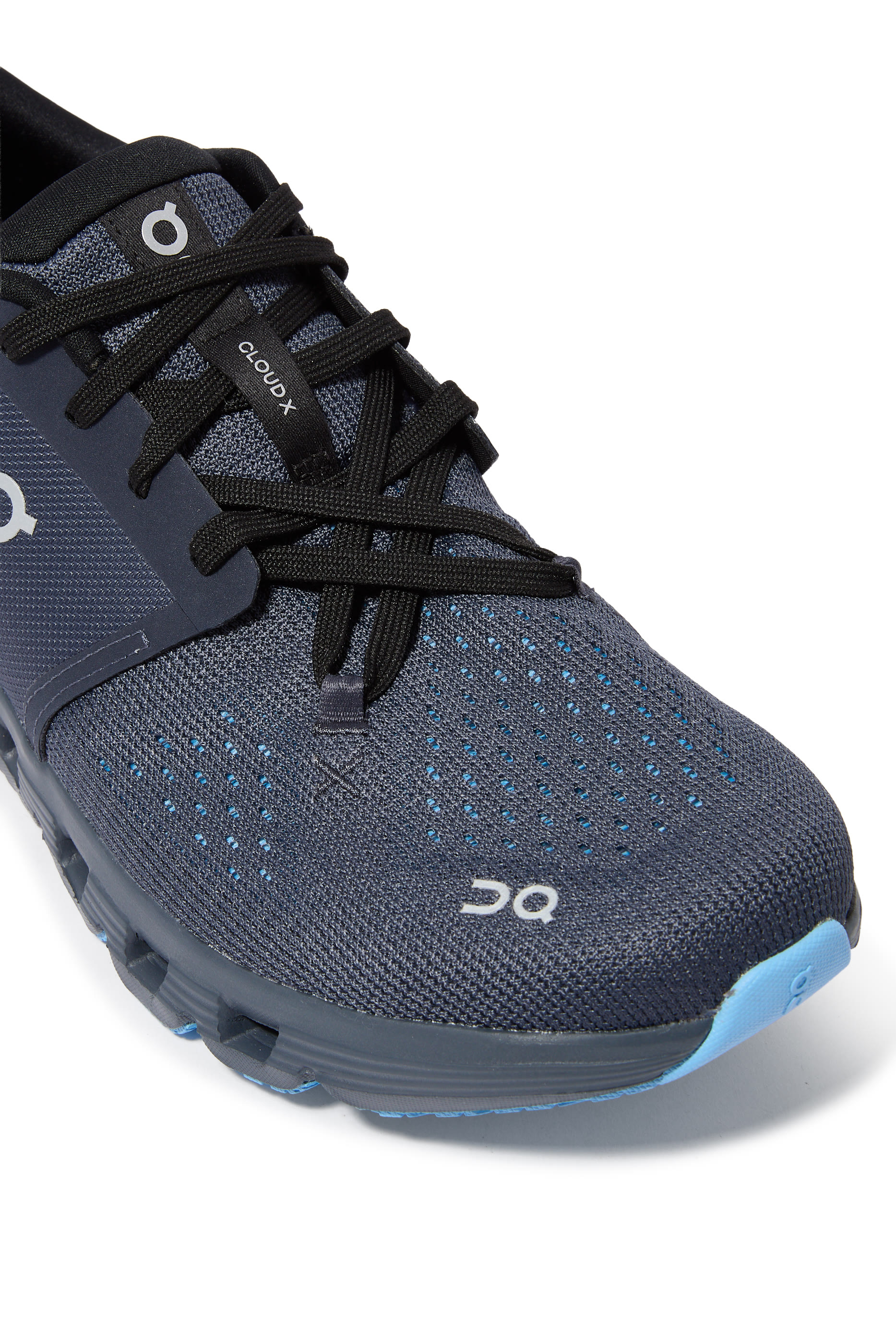  Cloud X 4 Sneakers 