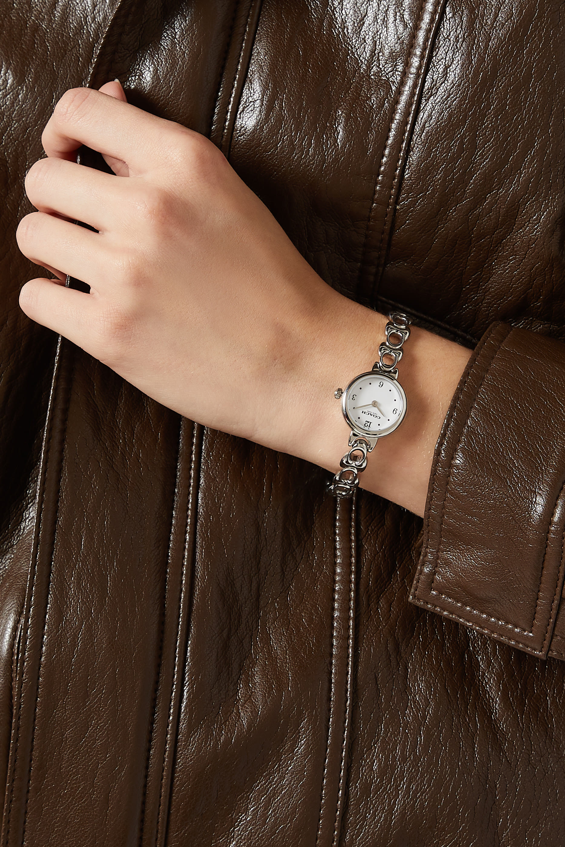  Iris Watch